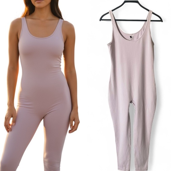 Aritzia TNA Jumpsuit Large - Picture 1 of 6